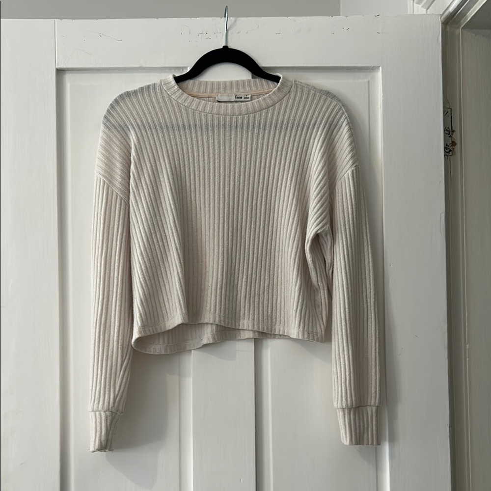 Aritzia Cream Ribbed Crew Neck Sweater